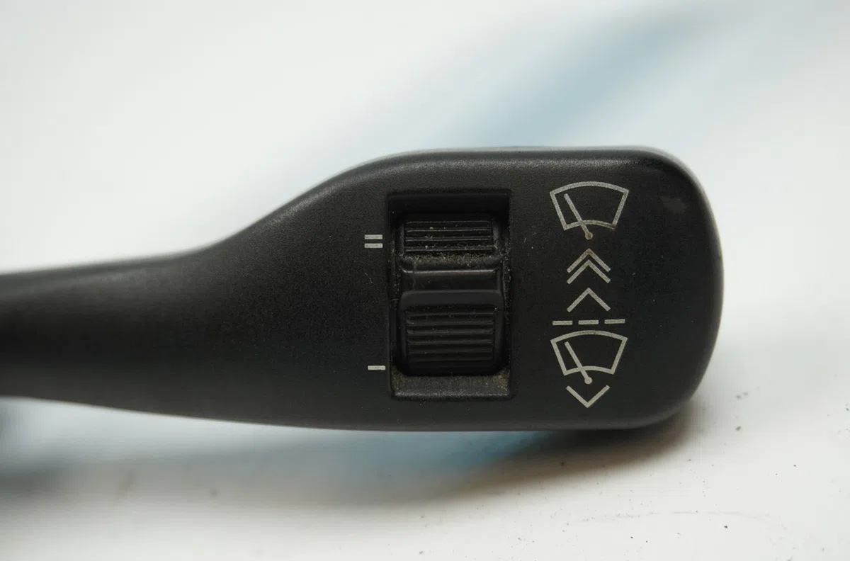 Commande essuie glace Bmw X3 (E83) 3.0 d (2004-2005) occasion — photo 2