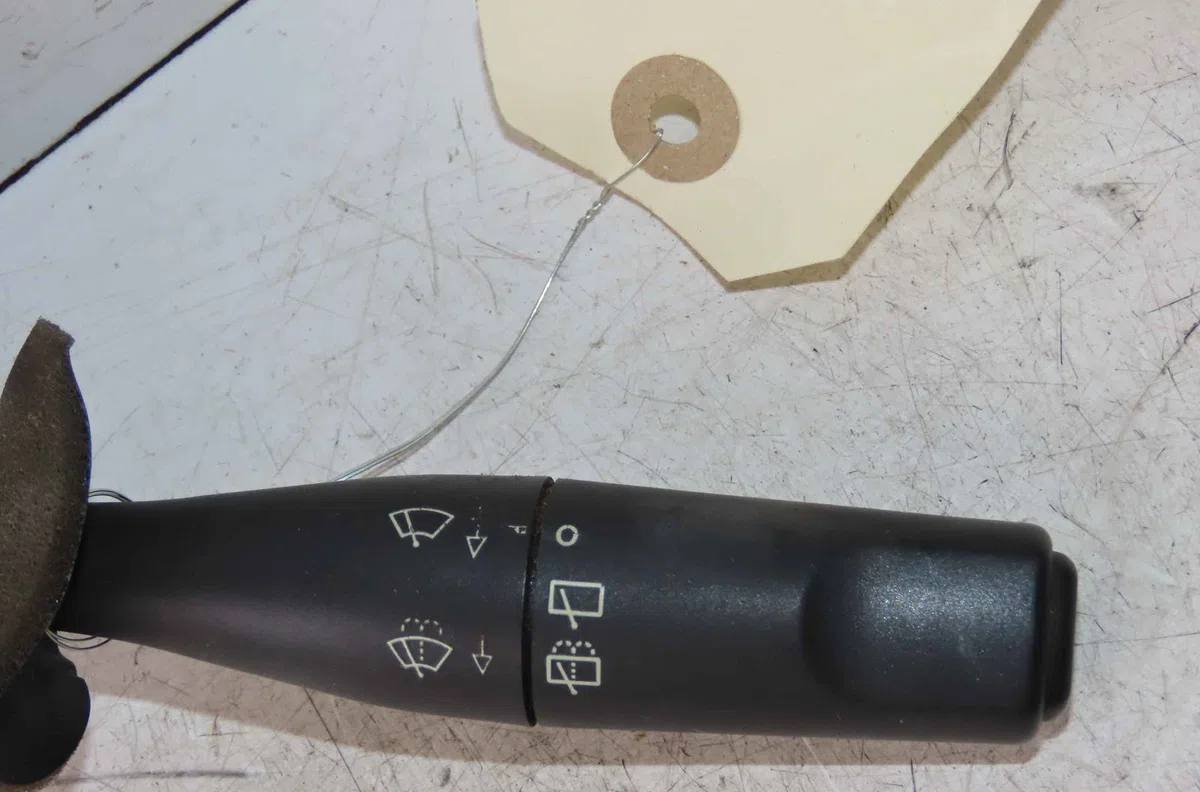 Commande essuie glace CITROEN BERLINGO I occasion — photo 2