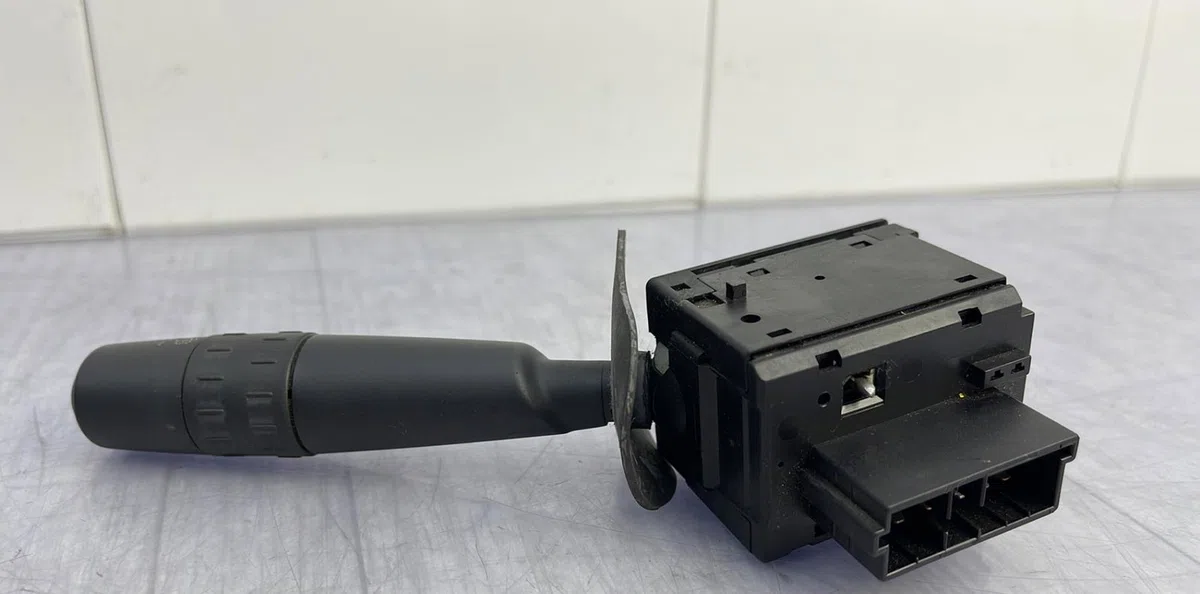 Commande essuie glace CITROEN XSARA PICASSO PHASE 1 occasion — photo 3
