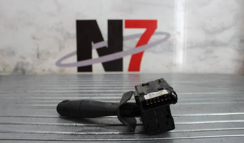 Commande essuie glace DACIA DUSTER 1 PHASE 1 occasion — photo 2