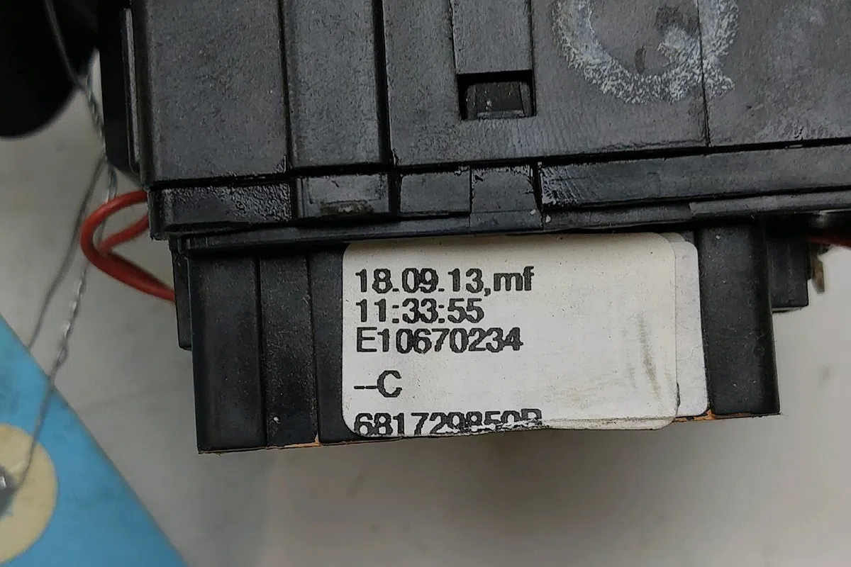 Commande essuie glace Dacia LODGY (JS_) 1.2 tce (jsay, jsm0) (2012) occasion — photo 4