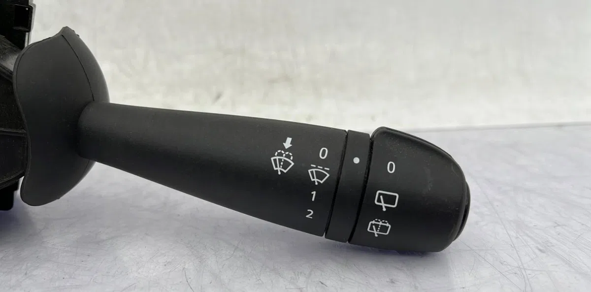 Commande essuie glace DACIA LODGY PHASE 2 occasion — photo 2