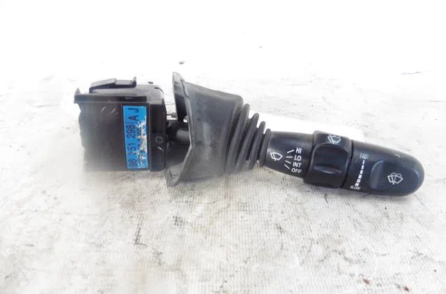 Commande essuie glace DAEWOO NUBIRA 1999 occasion — photo 3