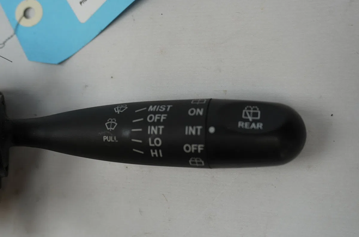 Commande essuie glace Daihatsu SIRION (M3_) 1.0 (2005-2013) occasion — photo 2