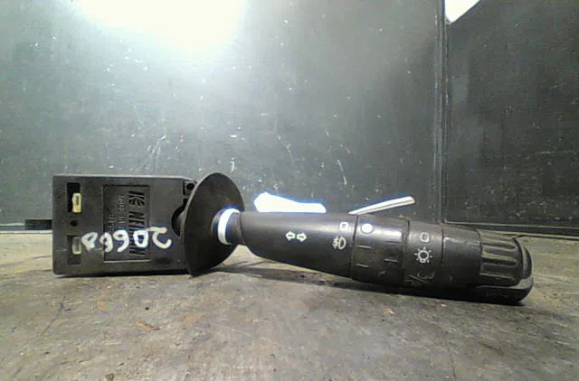Commande essuie glace Fiat ULYSSE (220_) 2.0 jtd (1999-2002) occasion — photo 3