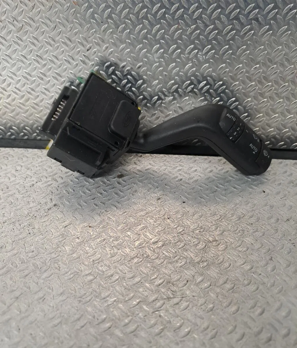 Commande essuie glace FORD C-MAX 1  C-MAX 1 PHASE 1 occasion — photo 2