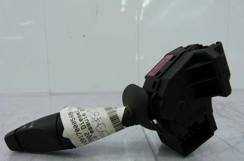 Commande essuie glace FORD FIESTA 5 PHASE 2 occasion — photo 2