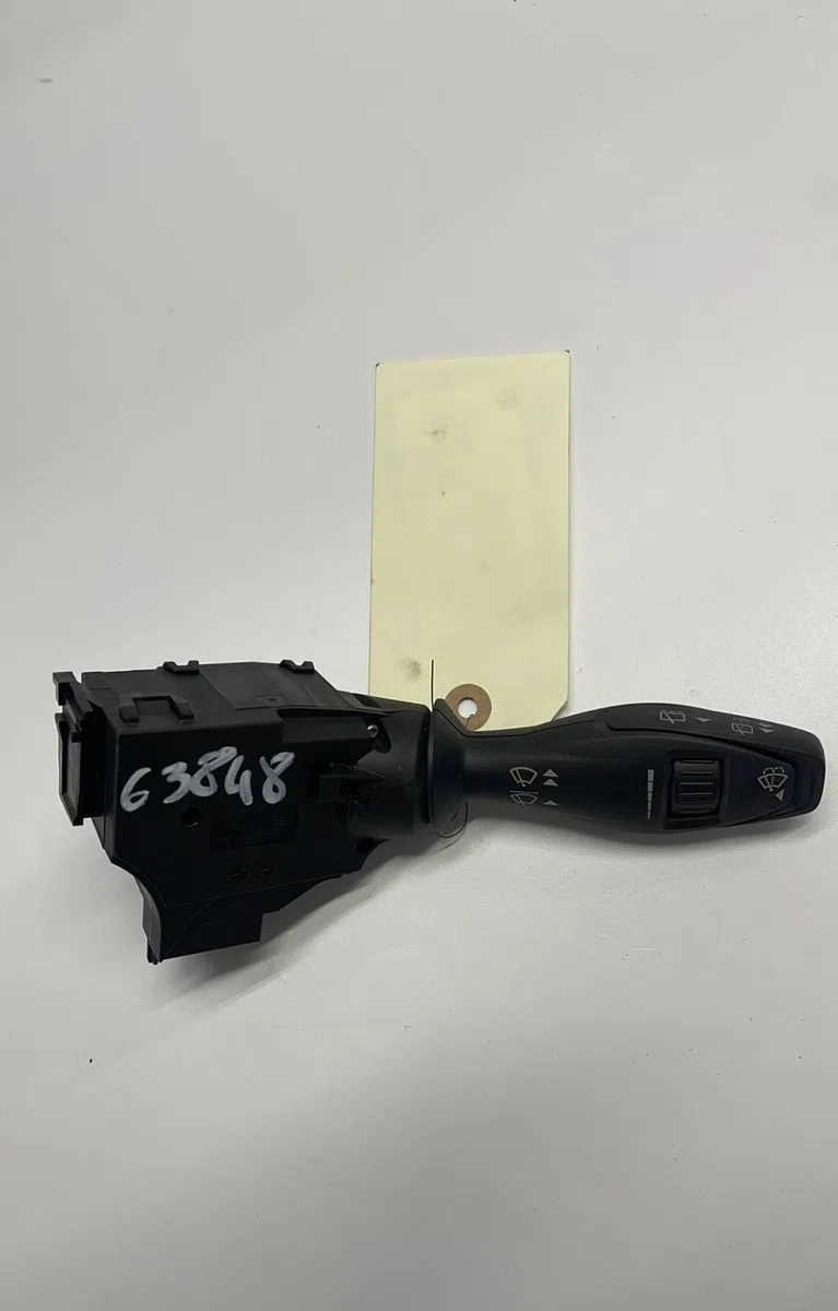 Commande essuie glace FORD FIESTA 6 PHASE 1 occasion — photo 2