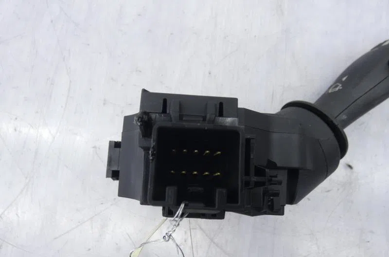 Commande essuie glace FORD FIESTA 6 PHASE 2 occasion — photo 3