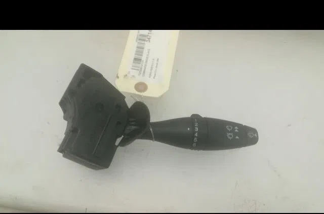 Commande essuie glace Ford FIESTA V (JH_, JD_) 1.6 tdci (2004-2008) occasion — photo 4