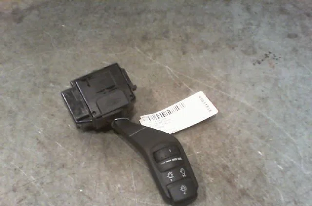 Commande essuie glace FORD FOCUS 2008 occasion — photo 3