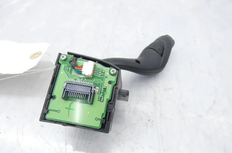 Commande essuie glace FORD FOCUS 3 PHASE 1 BREAK occasion — photo 3