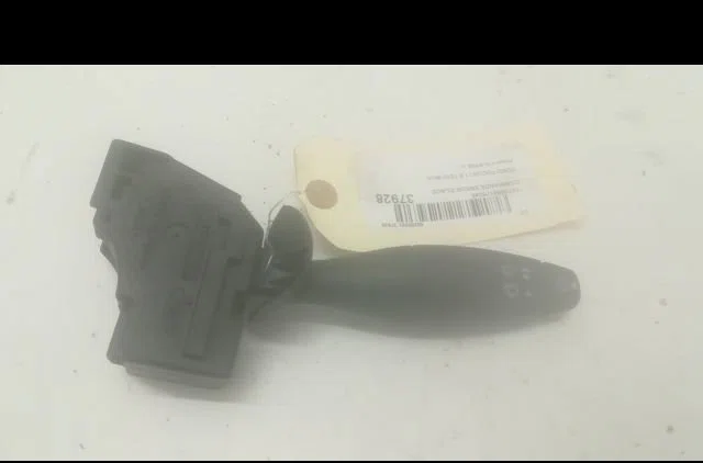 Commande essuie glace Ford FOCUS I Clipper (DNW) 1.8 turbo di - tddi (1999-2004) occasion — photo 4