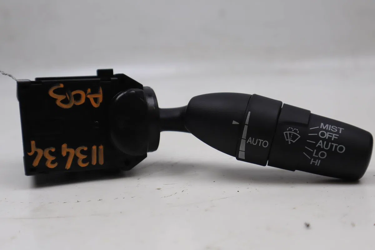 Commande essuie glace Honda CIVIC VIII Hatchback (FN, FK) 1.8 (fn1, fk2) (2005) occasion