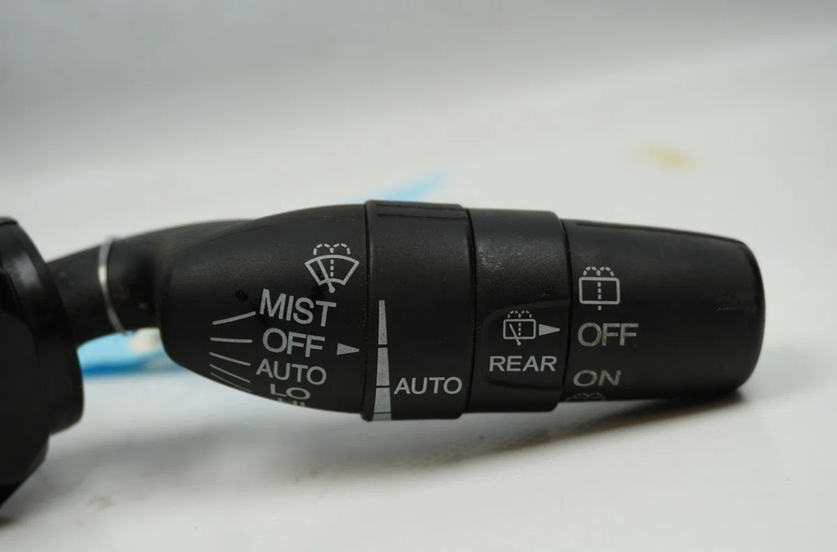 Commande essuie glace Honda CR-V III (RE_) 2.2 i-ctdi 4wd (re6) (2007) occasion — photo 2