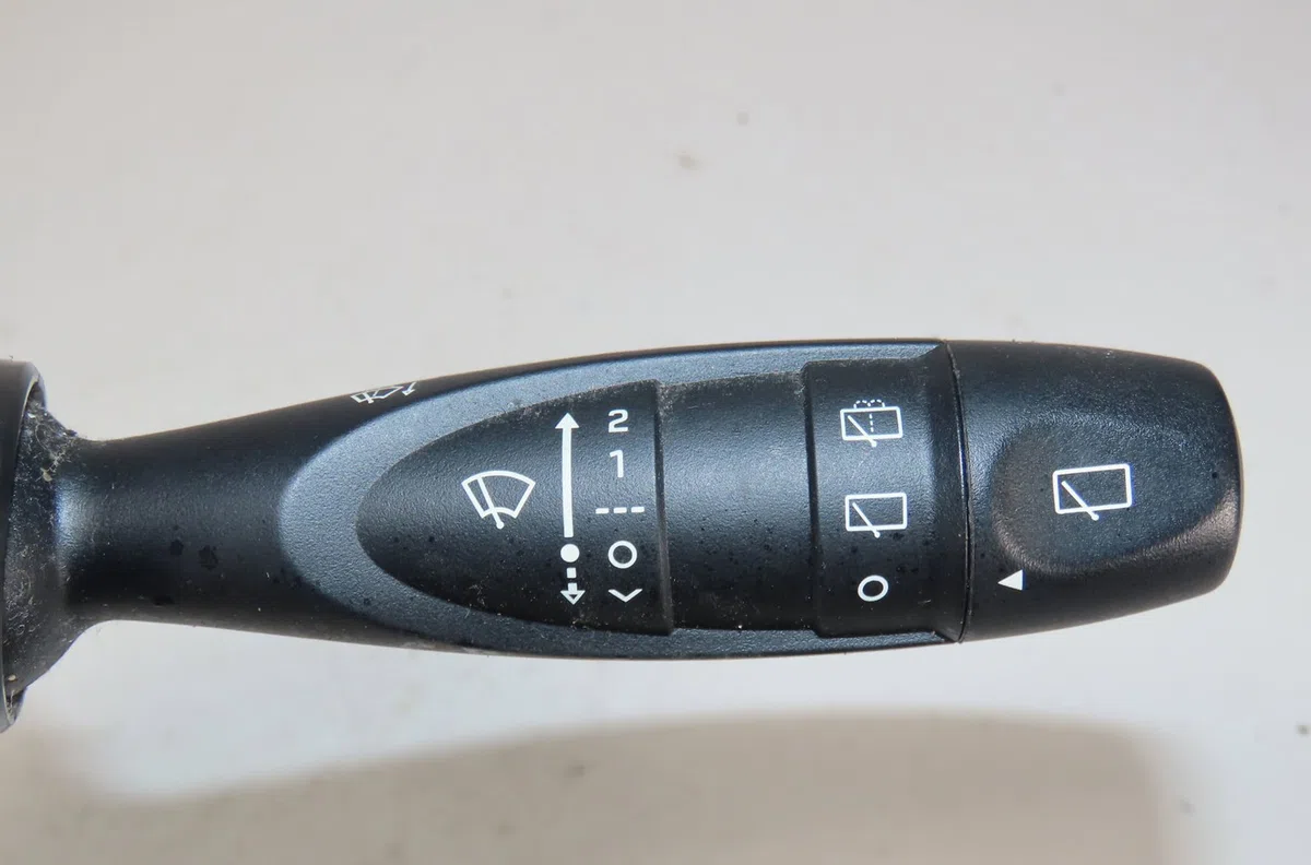 Commande essuie glace Hyundai I10 II (BA, IA) 1.0 (2013) occasion — photo 2