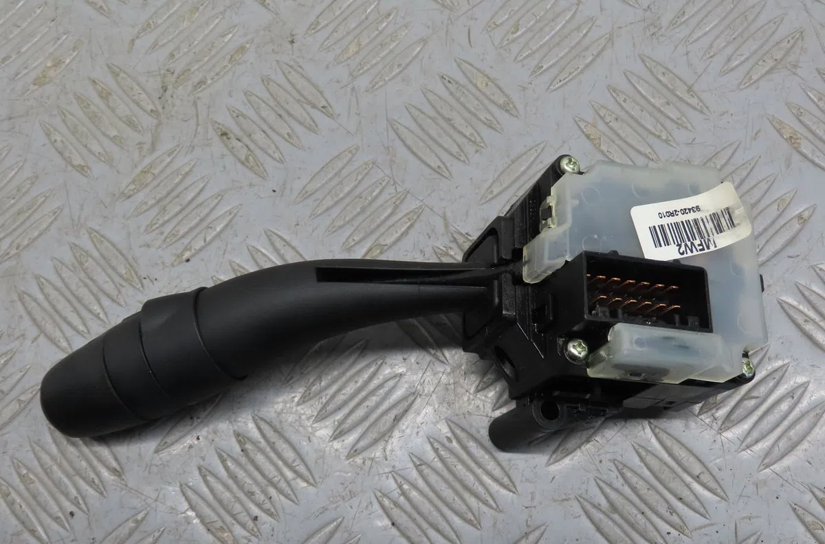 Commande essuie glace Hyundai I30 Break (FD) 1.4 (2007-2012) occasion — photo 2