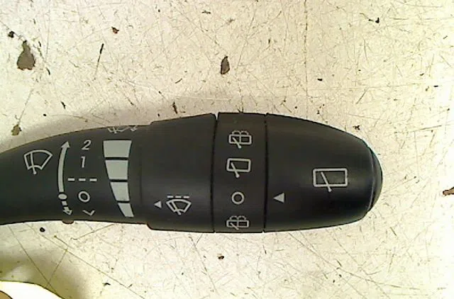 Commande essuie glace Hyundai I30 (FD) 1.4 (2007-2011) occasion — photo 2