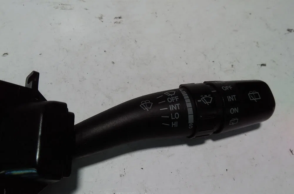 Commande essuie glace HYUNDAI SANTA FE I 2003 occasion — photo 3