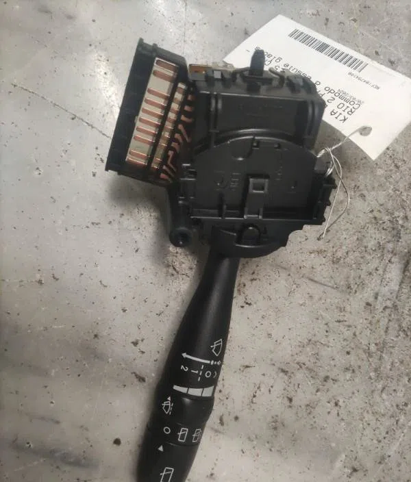 Commande essuie glace KIA RIO 2 PHASE 2 occasion — photo 2