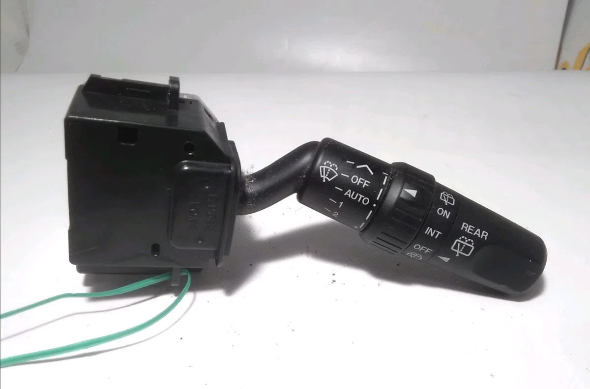 Commande essuie glace Mazda 5 (CR19) 1.8 (cr19) (2005-2010) occasion — photo 3