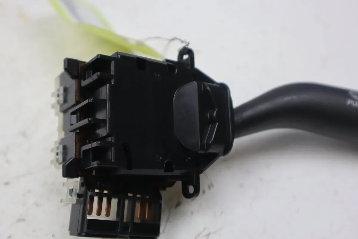 Commande essuie glace Mazda MX-5 III (NC) 1.8 (nc18) (2005-2014) occasion — photo 3