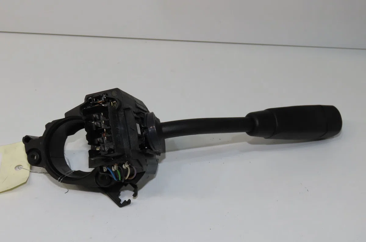 Commande essuie glace Mercedes-benz CLASSE A (W168) A 170 cdi (168.009, 168.109) (2001-2004) occasion — photo 2