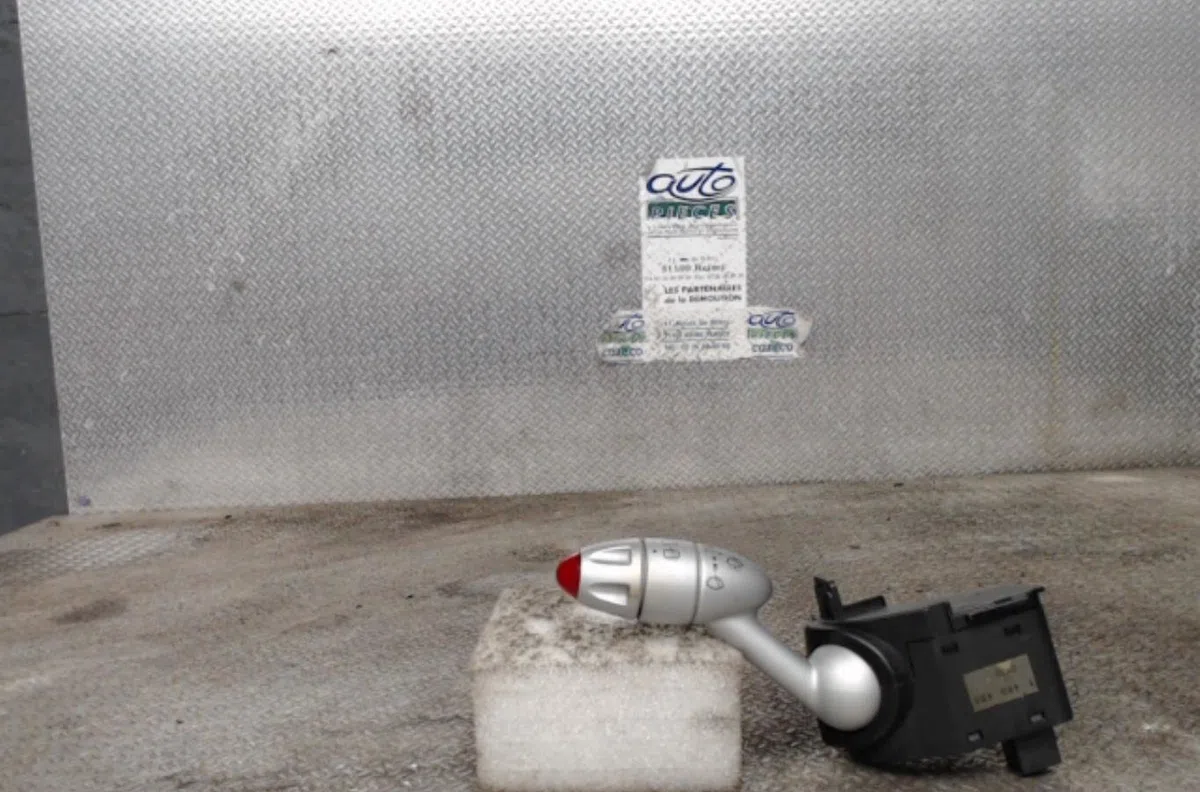 Commande essuie glace MINI MINI 1 R50-R53 MINI 1 R50-R53 PHASE 1 occasion