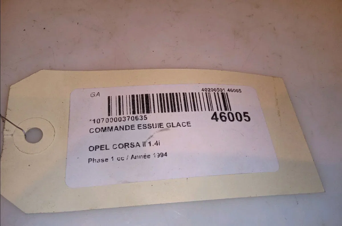 Commande essuie glace Opel CORSA B (S93) 1.4 i (f08, f68, m68) (1993-2000) occasion — photo 4