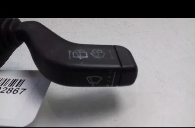 Commande essuie glace Opel CORSA C (X01) 1.2 twinport (f08, f68) (2004-2009) occasion — photo 2
