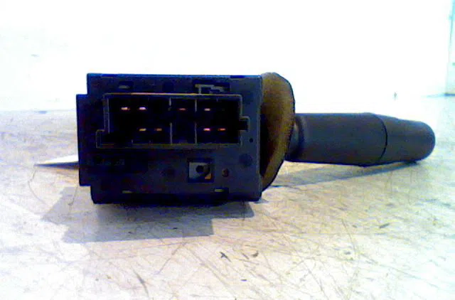 Commande essuie glace PEUGEOT 306 1995 occasion — photo 2
