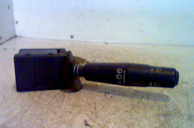 Commande essuie glace PEUGEOT 306 1995 occasion — photo 3