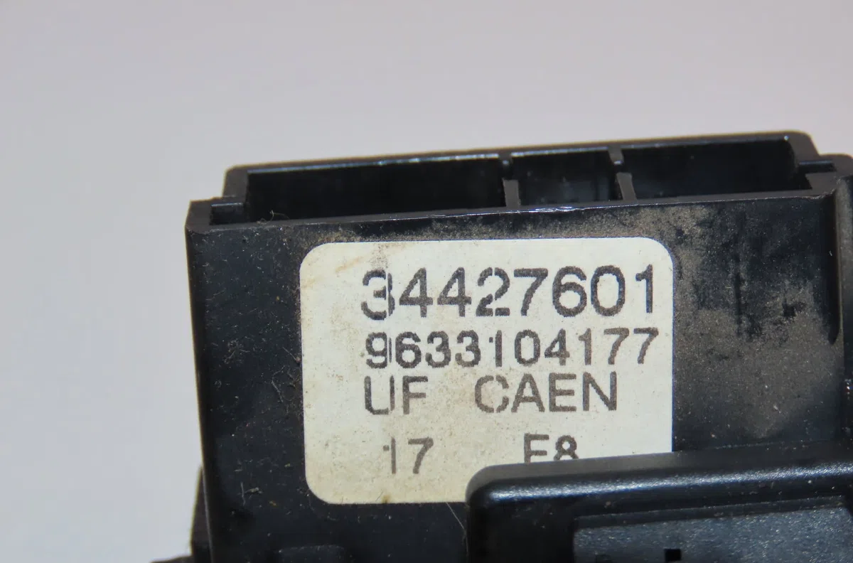 Commande essuie glace Peugeot 306 (7B, N3, N5) 1.9 srdt (1994-2001) occasion — photo 4