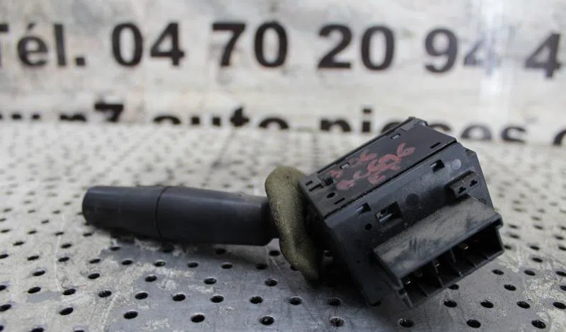 Commande essuie glace PEUGEOT 306 PHASE 1 occasion