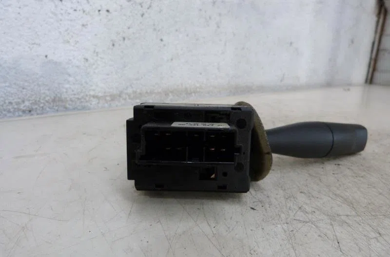 Commande essuie glace PEUGEOT 306 PHASE 2 occasion — photo 2