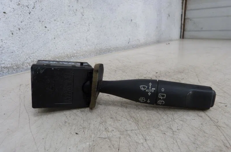 Commande essuie glace PEUGEOT 306 PHASE 2 occasion — photo 3