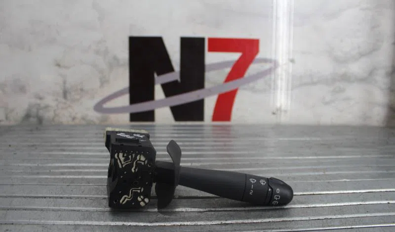 Commande essuie glace RENAULT CLIO 2 PHASE 1 occasion