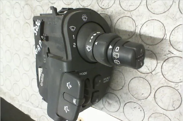 Commande essuie glace RENAULT CLIO III Phase 1 09-2005--03-2009 1.5 DCI 70ch occasion — photo 3