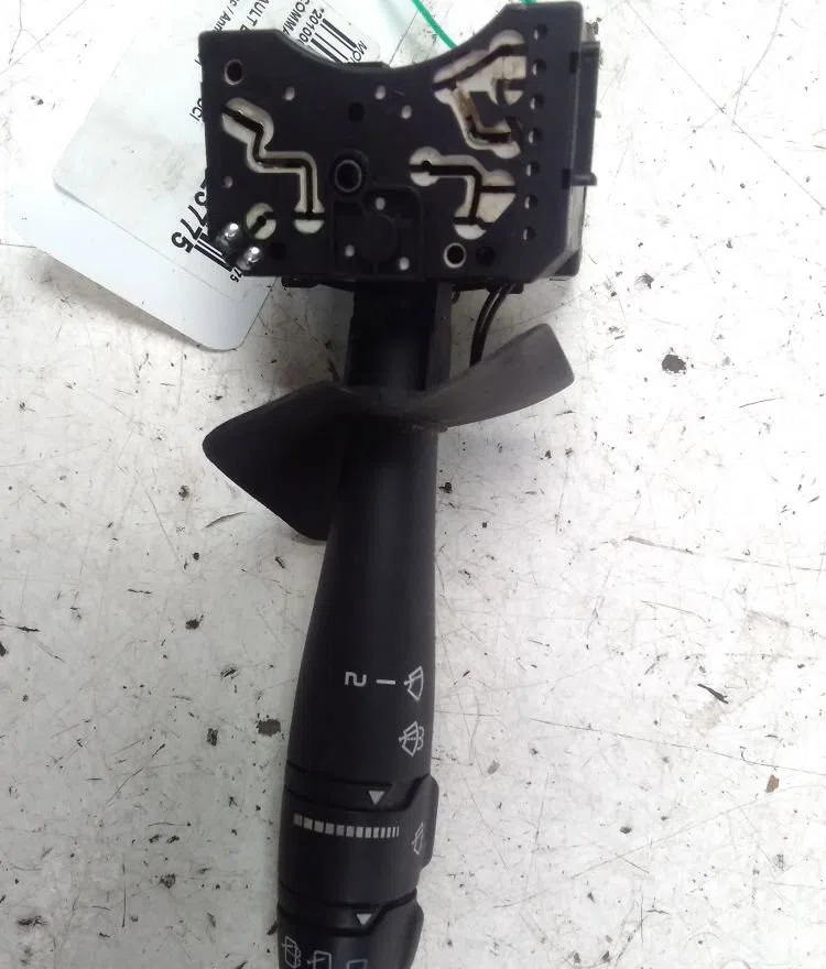 Commande essuie glace RENAULT ESPACE III 2001 occasion — photo 2