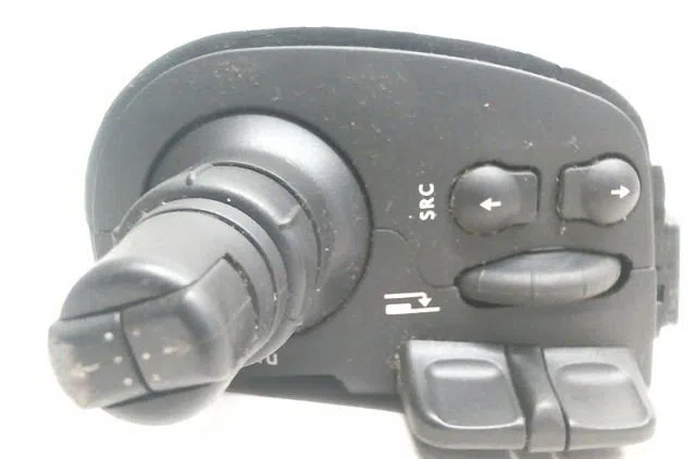 Commande essuie glace Renault GRAND SCÉNIC II (JM0-1_) 2.0 dci (jm1k) (2005-2008) occasion — photo 3