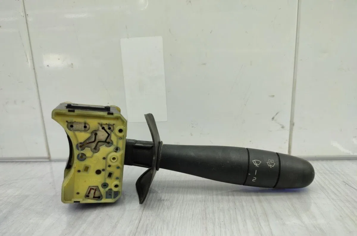 Commande essuie glace RENAULT KANGOO 1 PHASE 1 occasion — photo 2