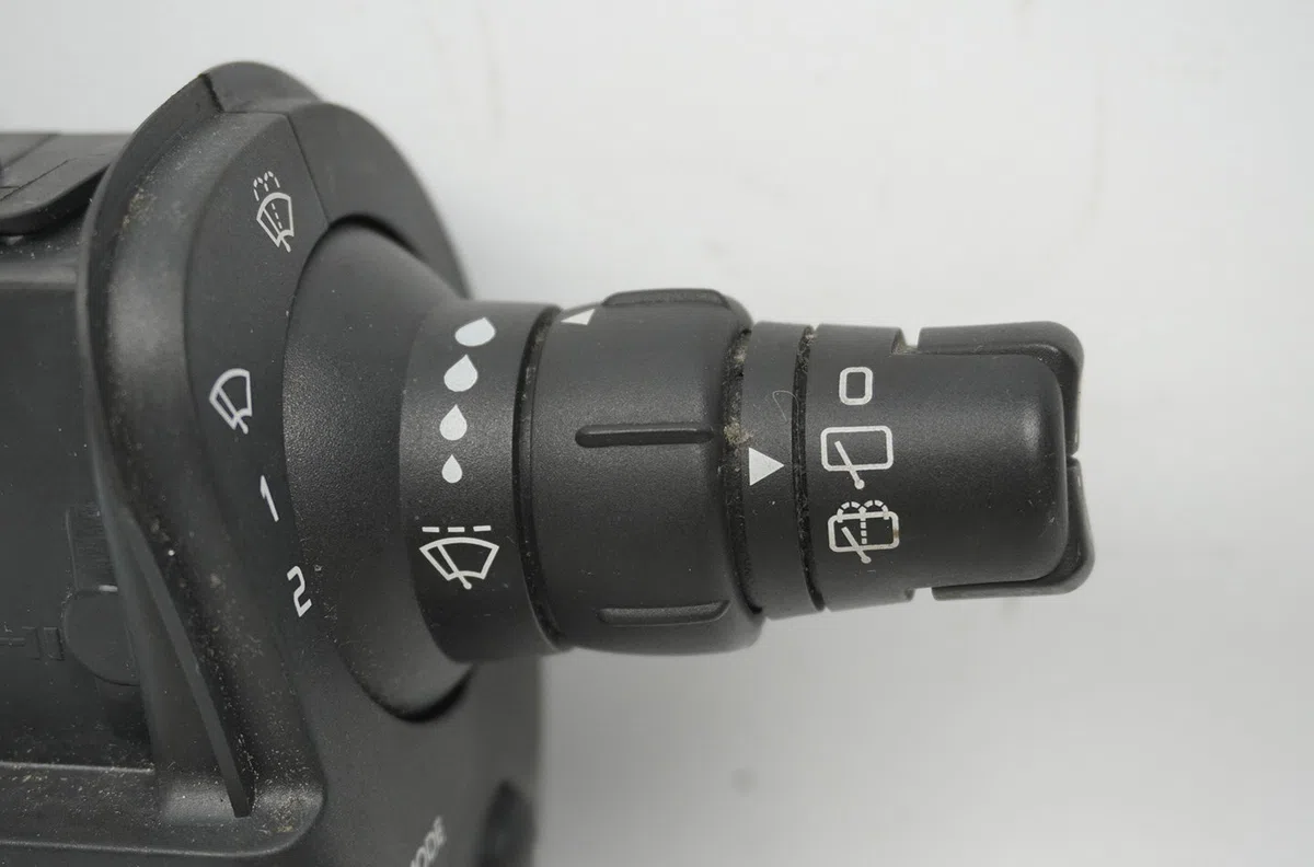 Commande essuie glace Renault KANGOO - GRAND KANGOO II (KW0-1_) 1.5 dci (2008) occasion — photo 2
