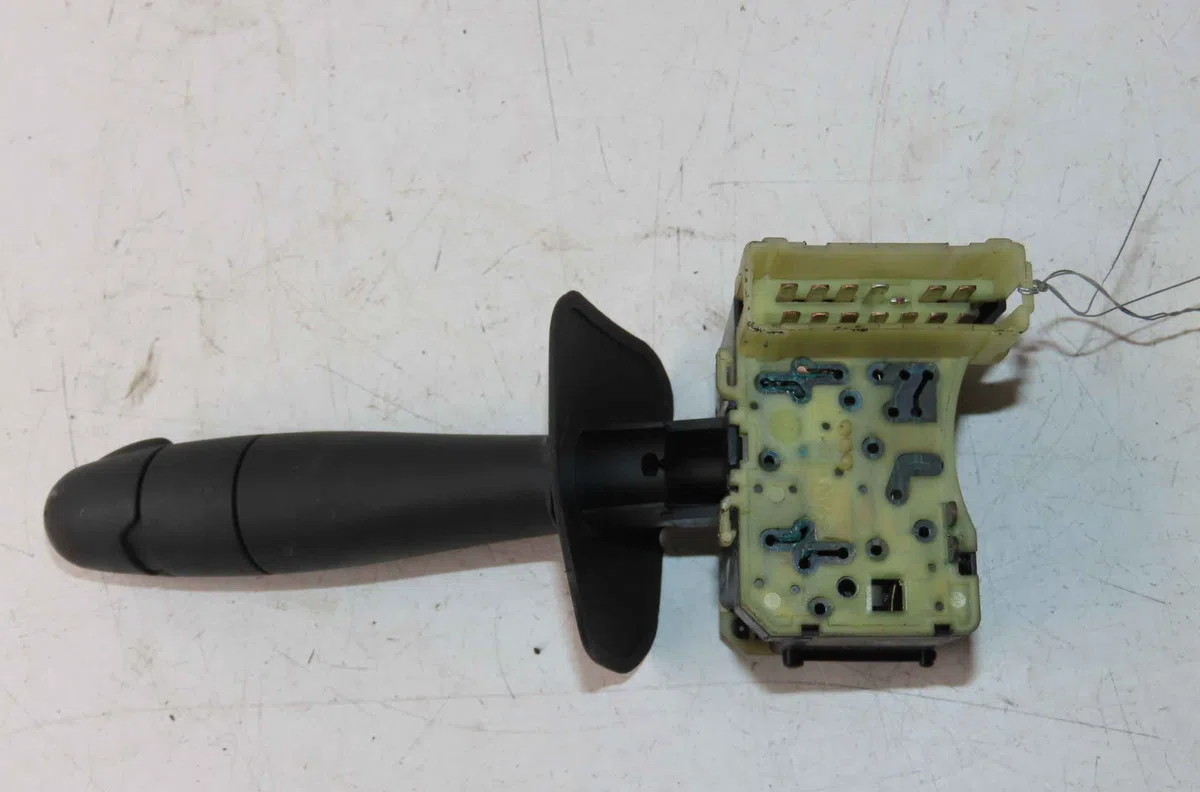 Commande essuie glace RENAULT KANGOO I occasion — photo 2