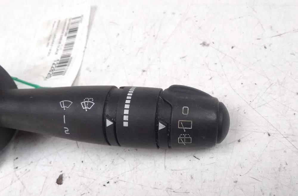 Commande essuie glace RENAULT LAGUNA 2003 occasion — photo 2