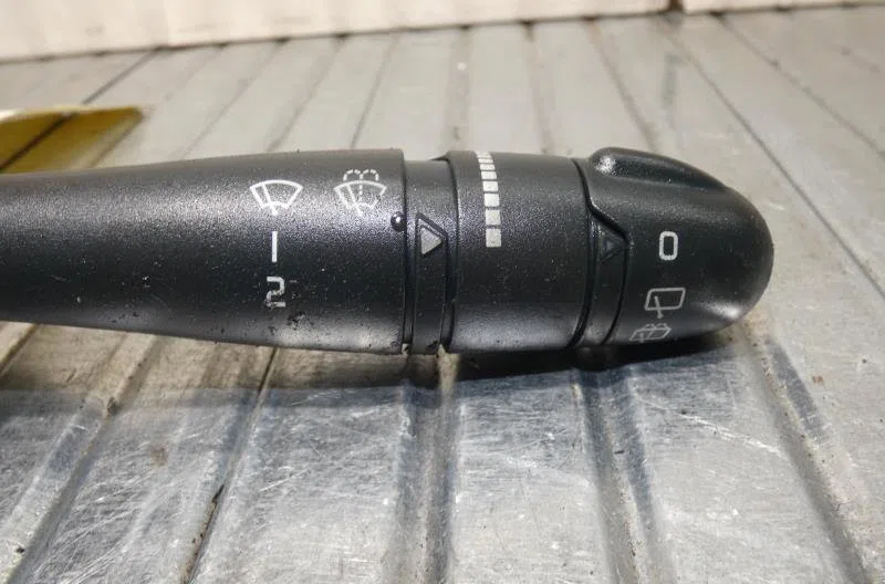 Commande essuie glace RENAULT MEGANE 1 PHASE 1 occasion — photo 3