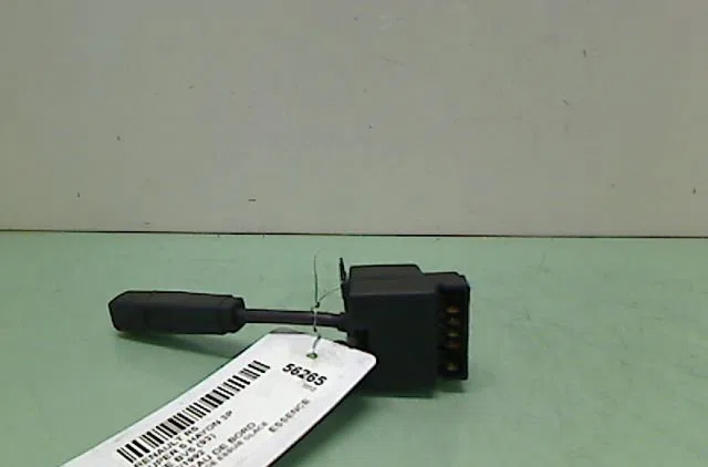 Commande essuie glace RENAULT SUPER 5 1992 occasion — photo 2