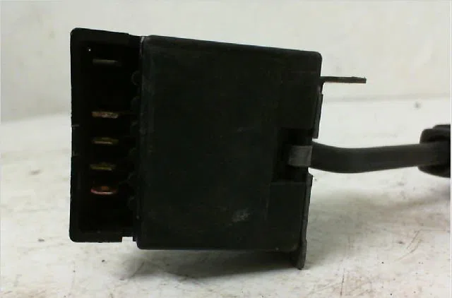Commande essuie glace RENAULT SUPER 5 Phase 1 10-1984--12-1996 1.1 occasion — photo 2