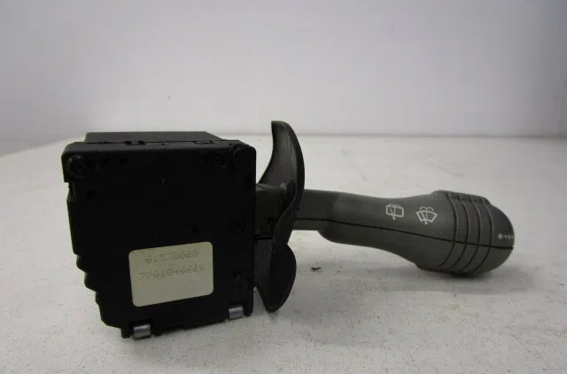 Commande essuie glace RENAULT TWINGO I  e occasion — photo 3