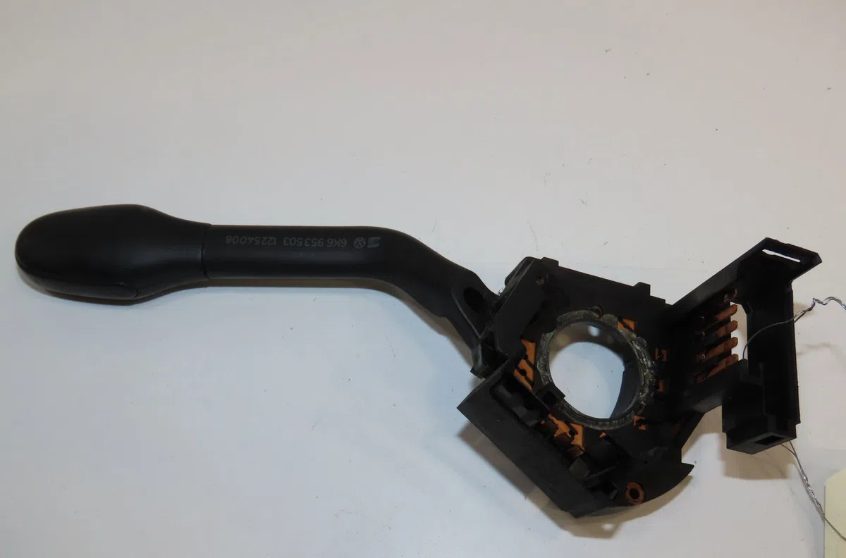 Commande essuie glace Seat IBIZA II (6K1) 1.9 d (1993-1996) 3 portes occasion — photo 2