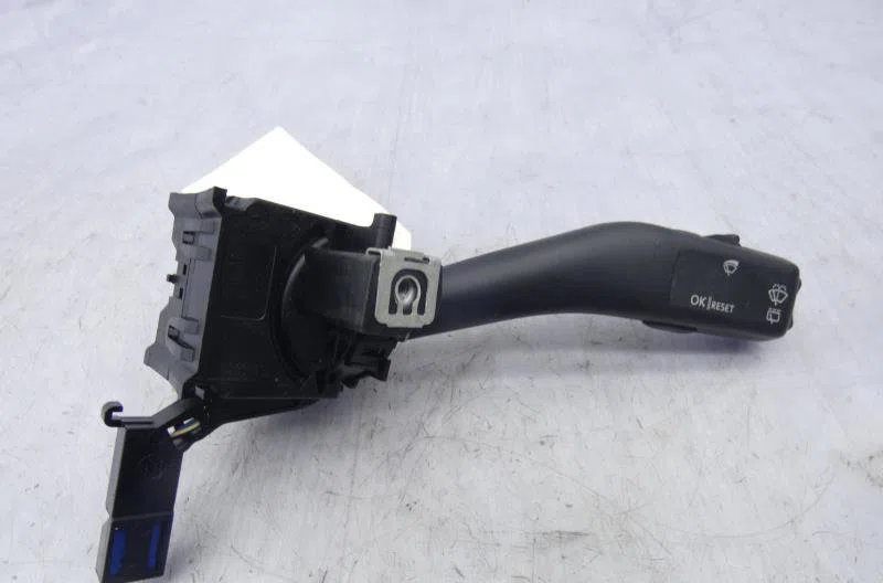 Commande essuie glace SEAT LEON 2 PHASE 1 occasion — photo 2
